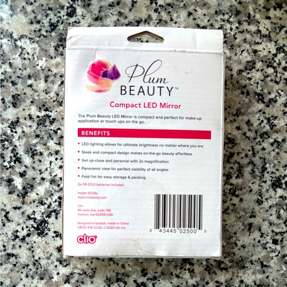 Compact LED Mirror - Picture 5 of 7